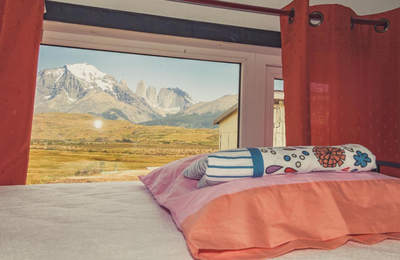 Goiien House Hostel Torres del Paine National Park ภายนอก รูปภาพ