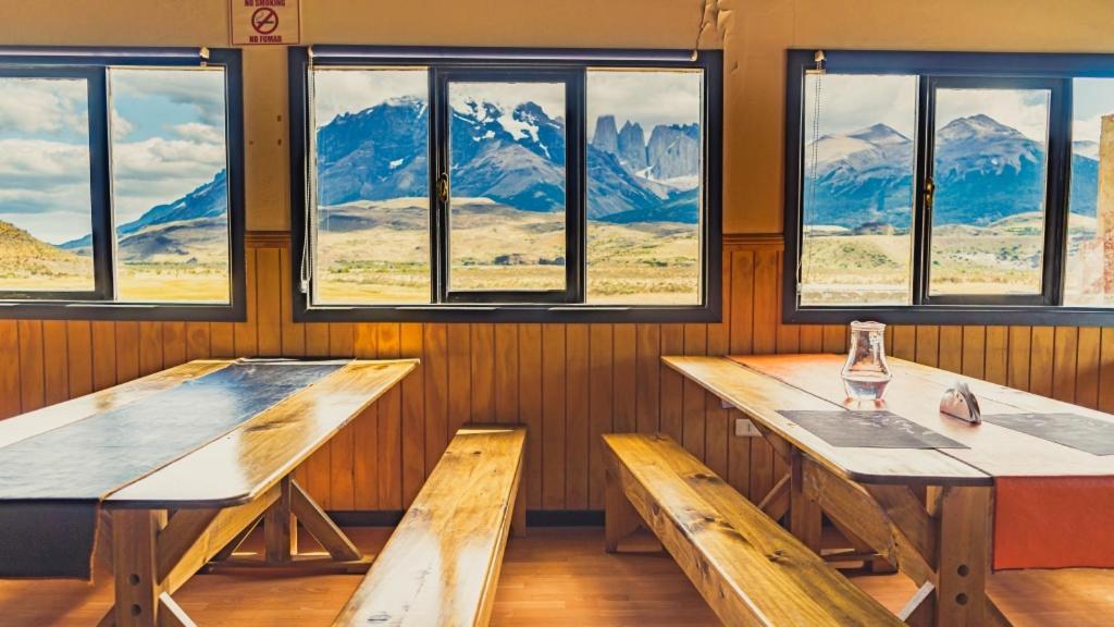 Goiien House Hostel Torres del Paine National Park ภายนอก รูปภาพ