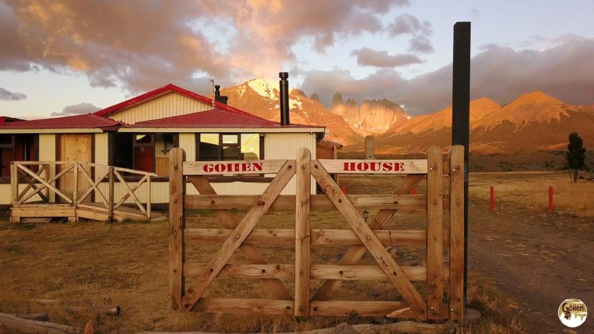 Goiien House Hostel Torres del Paine National Park ภายนอก รูปภาพ